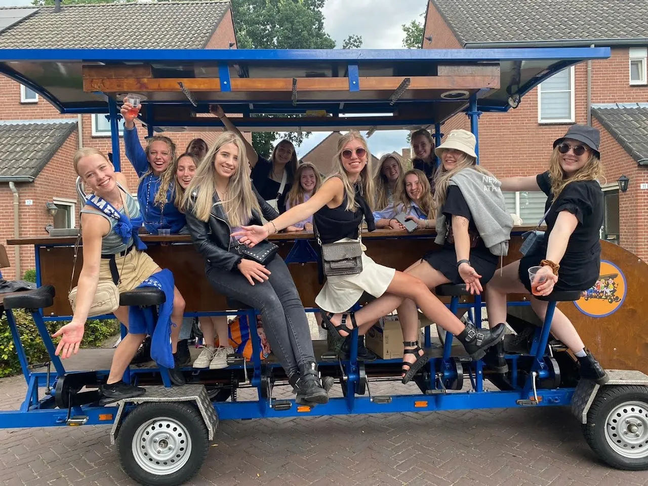 partyfiets Tilburg beer bike party bike